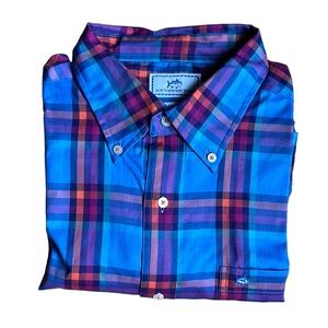 Southern Tide men’s dress shirt